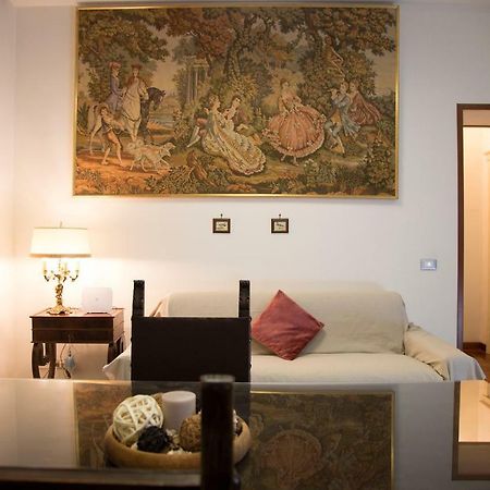 Luci Di S. Chiara Apartment Napoli Bagian luar foto