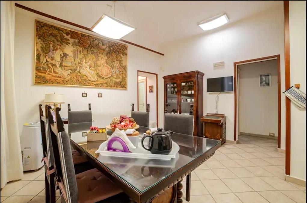 Luci Di S. Chiara Apartment Napoli Bagian luar foto