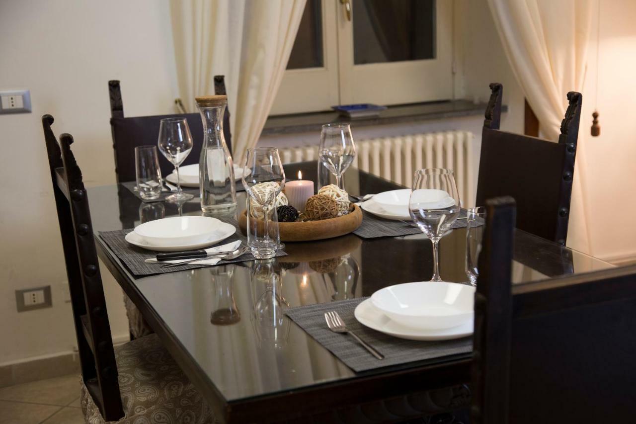Luci Di S. Chiara Apartment Napoli Bagian luar foto